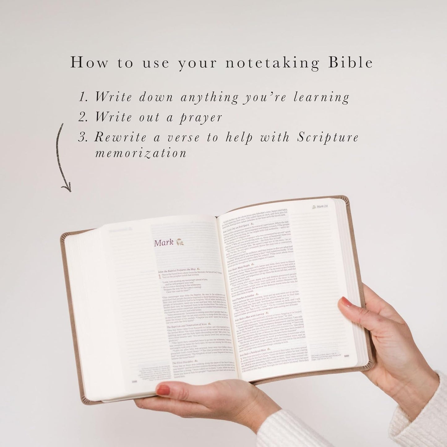 Women's Floral Study Bible